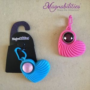 2 Flexible Plastic Magnabilities bases w/ Inserts